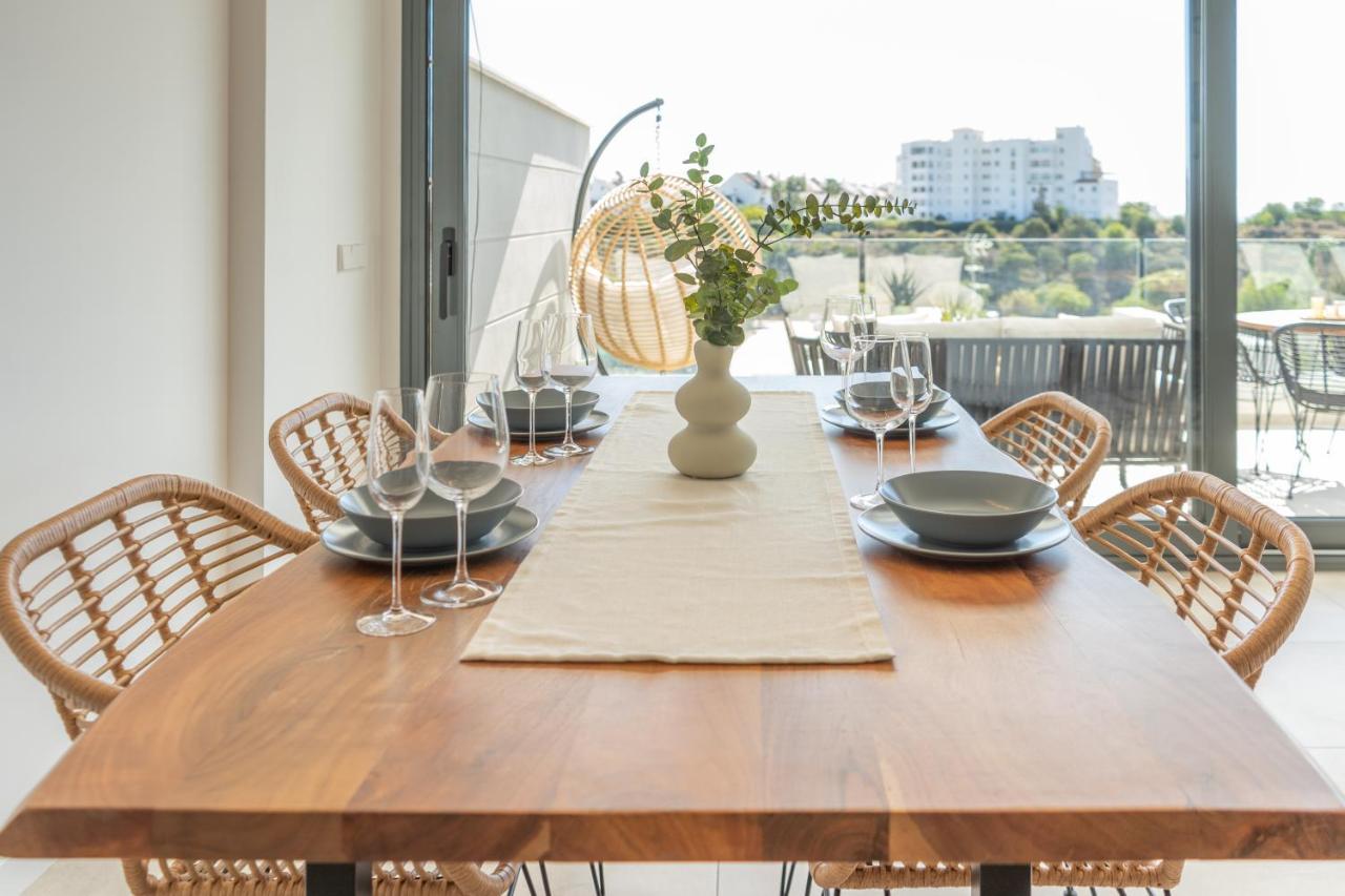 Ar 17 South Bay Apartment Estepona Bagian luar foto